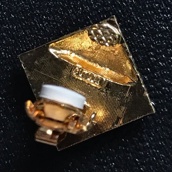 Vintage Costume Jewelry Collection - Picture 12 of 16